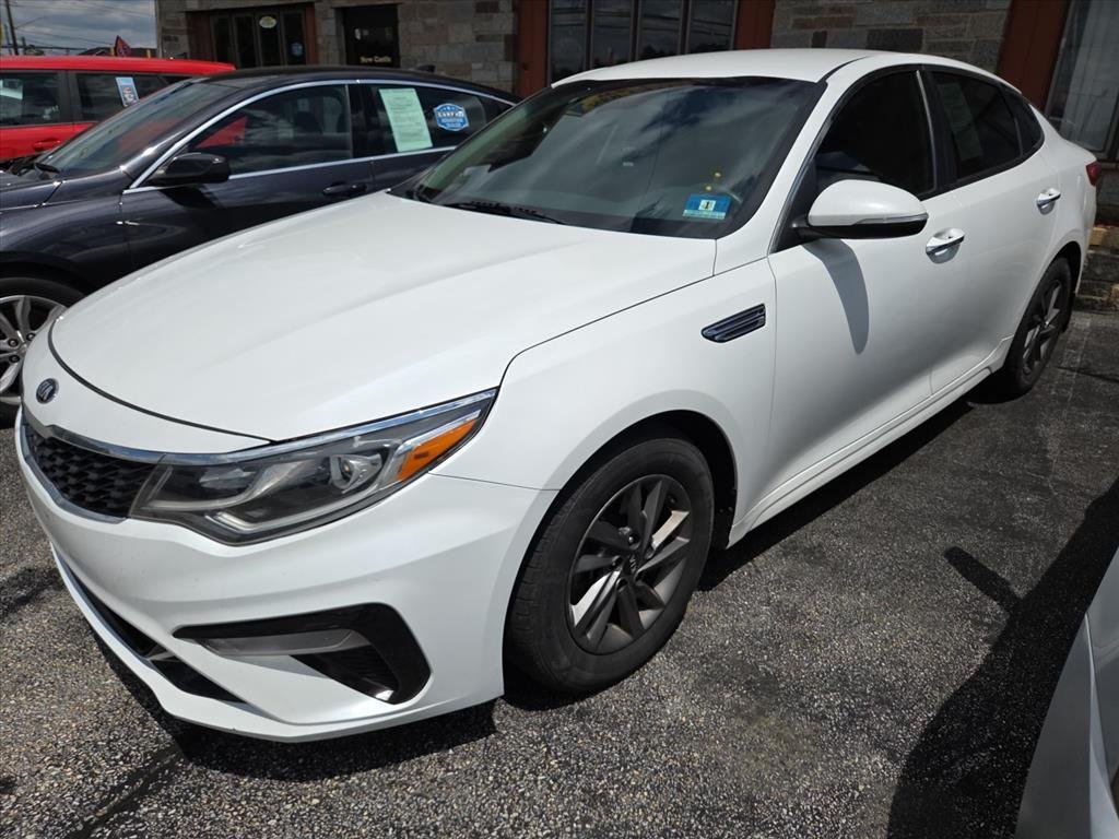 2020 Kia Optima LX AT's photo